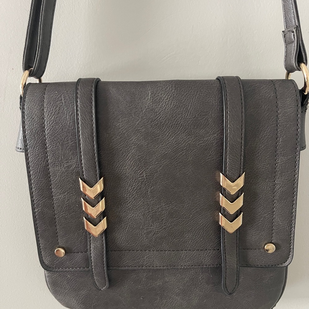 ALYSSA Double Compartment Large Flapover Crossbody Bag - Picture 6 of 13
